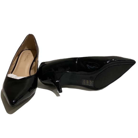 ✨NEW✨ Heels - Picture 3 of 5